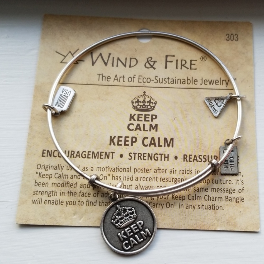 Wind & Fire Bangle Keep Calm Silver